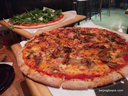 2015 Comfort Foods Beijing China Smoked Ham and Mushroom Pizza at Gung Ho
