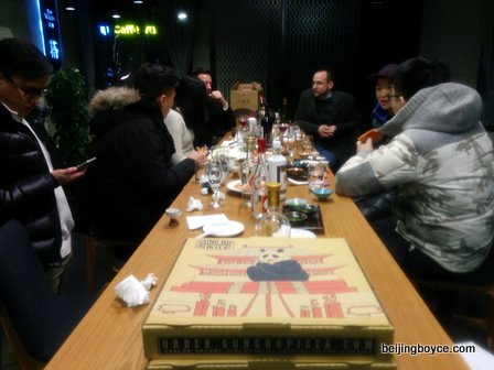en vain baijiu bar beijing china flights shots cocktails snacks pizza (8)