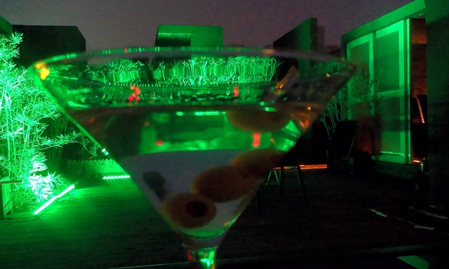 beijing saturday martini q bar rooftop beijing