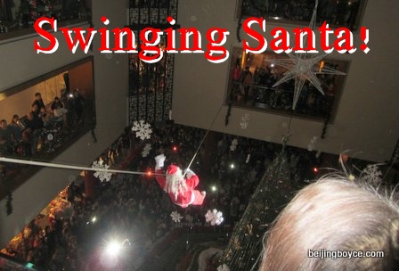 beijing-hilton-christmas-train-and-tree-lighting-2012-china-1 caption